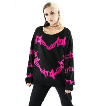 Heartless Barbed wire heart jumper zwart/pink