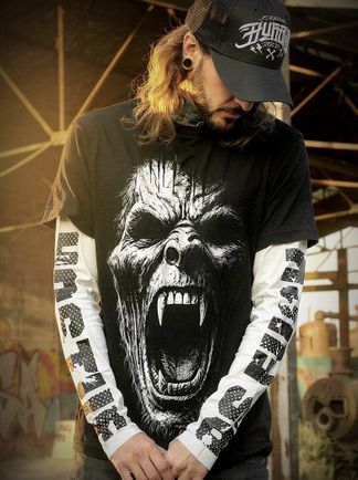 BLOODTHIRSTY Long-sleeved T-shirt