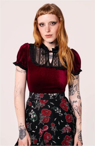 Hell bunny Mourning top burgundy