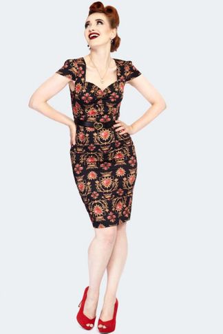 Queen of hearts pencil dress